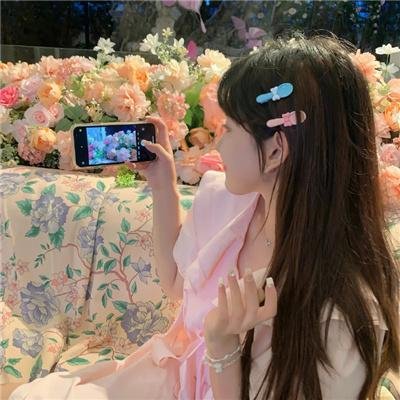 敦君与女朋友